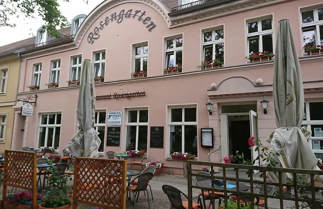 Restaurant Rosengarten-1